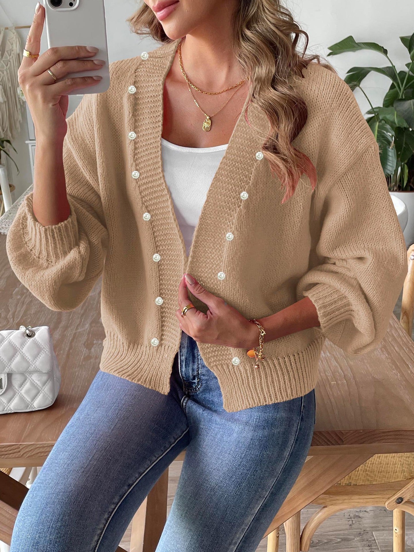 Clearsify | Le Cardigan Élégant Qui Réinvente Votre Style